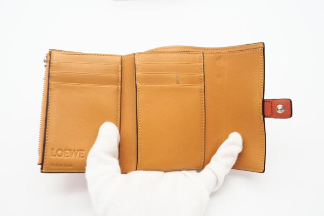 ★3日以内返品可★ 美品 LOEWE ロエベ ソフトグレインカーフ スモール バーティカル ウォレット C660S86X01 三つ折り財布 オレンジ カーフレザー レディース_8