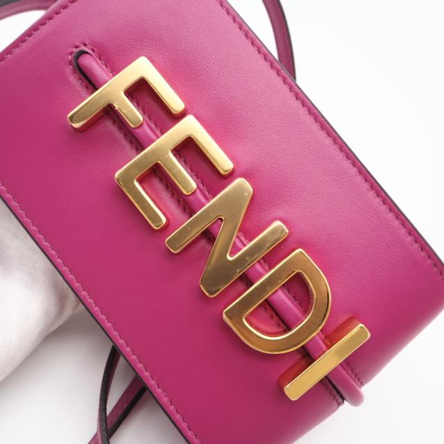 ☆3日以内返品可☆ 極美品 FENDI フェンディ フェンディ グラフィー 