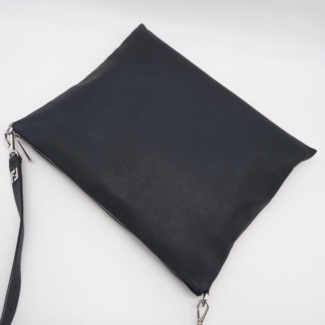 ★3日以内返品可★ 美品 FENDI フェンディ レザー ロゴ ショルダーバッグ 7VA604 ショルダーバッグ ネイビー・ブラウン レザー メンズ_2