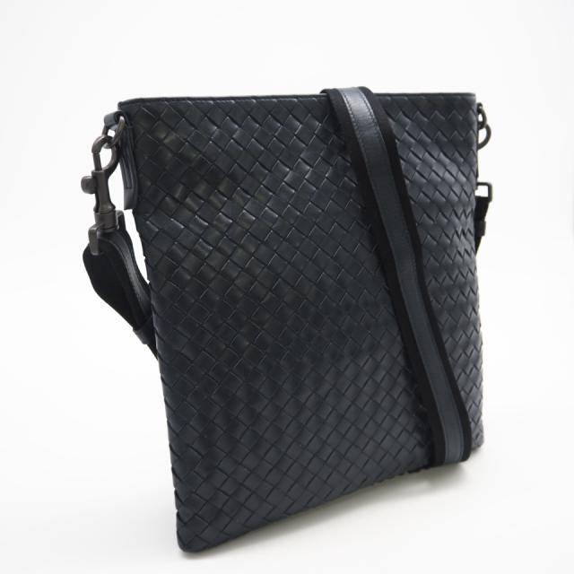★3日以内返品可★ 美品 BOTTEGAVENETA ボッテガヴェネタ イントレチャート中 なめし革 クロスボディバッグ 577534 ショルダーバッグ 米国海軍 カーフレザー メンズ