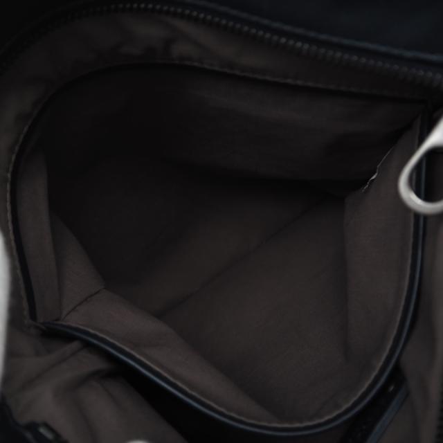 ★3日以内返品可★ 美品 BOTTEGAVENETA ボッテガヴェネタ イントレチャート中 なめし革 クロスボディバッグ 577534 ショルダーバッグ 米国海軍 カーフレザー メンズ
