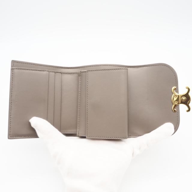 ★3日以内返品可★ 美品 CELINE セリーヌ シャイニーカーフスキン スモール フラップウォレット トリオンフ 10D783DPV.03SA 三つ折り財布 グレージュ カーフレザー レディース_13