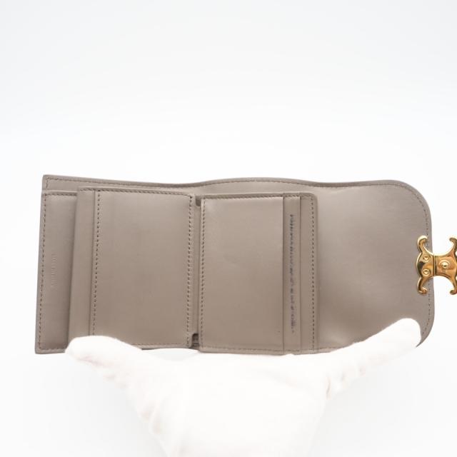 ★3日以内返品可★ 美品 CELINE セリーヌ シャイニーカーフスキン スモール フラップウォレット トリオンフ 10D783DPV.03SA 三つ折り財布 グレージュ カーフレザー レディース_14