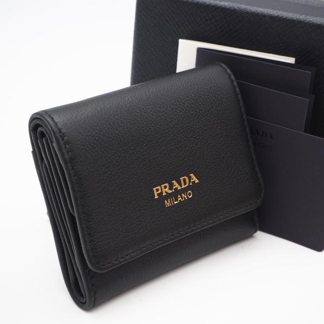 ★3日以内返品可★ 極美品 PRADA プラダ ポルタ ピッコロ パッティーナ ソフトレザー プリントロゴ コンパクトウォレット ネロ 1MH043 三つ折り財布 ブラック カーフレザー レディース