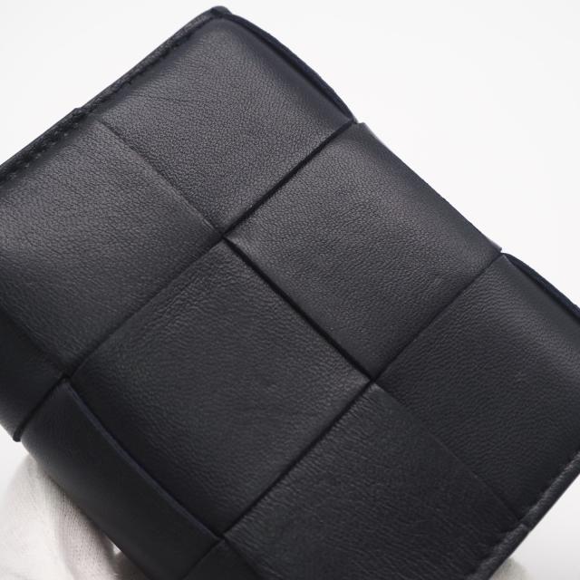 ★3日以内返品可★ 美品 BOTTEGAVENETA ボッテガヴェネタ カセット 三つ折り財布 651372 三つ折り財布 ネイビー ラムスキン レディース_9