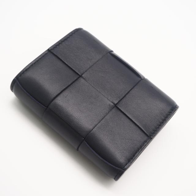 ★3日以内返品可★ 美品 BOTTEGAVENETA ボッテガヴェネタ カセット 三つ折り財布 651372 三つ折り財布 ネイビー ラムスキン レディース_2