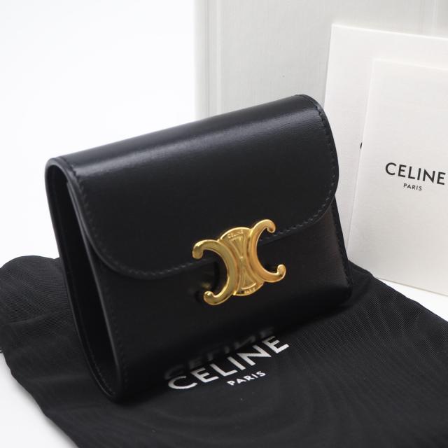 ★3日以内返品可★  CELINE セリーヌ シャイニーカーフスキン スモール フラップウォレット トリオンフ 10D783 三つ折り財布 ブラック ゴールド カーフレザー レディース