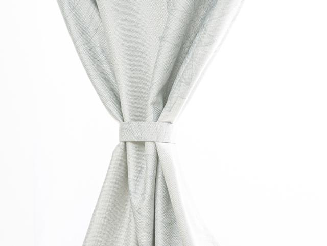 小窓用 オーダー 遮光カフェカーテン／幅351〜400cm×丈101〜150cm／シックなカラーに光沢のあるボーダーが映える2級遮光カフェカーテン「グリマー」 小窓用 オーダー 遮光カフェカーテン／幅351〜400cm×丈101〜150cm／