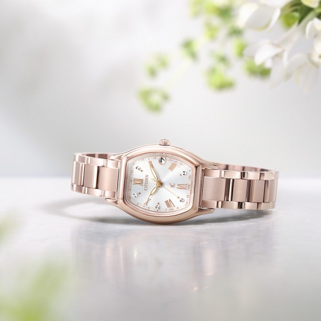 CITIZEN シチズン 腕時計 クロスシー サクラピンク トノー型 ソ