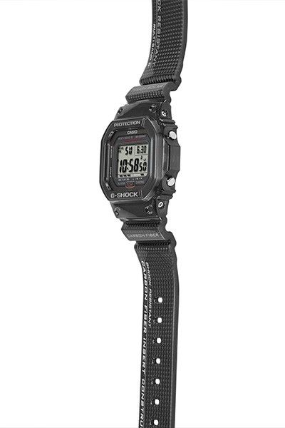 G-SHOCK 5600シリーズ GW-S5600U-1JF メンズ 腕時計 電波ソーラー カーボンファイバーインサートバンド 国内正規品  カシオ｜au PAY マーケット