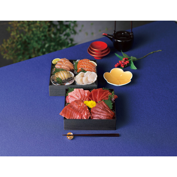 お歳暮専用商品 雫監修 天然マグロのお刺身 海鮮おせち 一段重 冷凍商品 予約：12月29日～30日お届けおせち 雫監修 天然マグロのお刺身 海鮮
