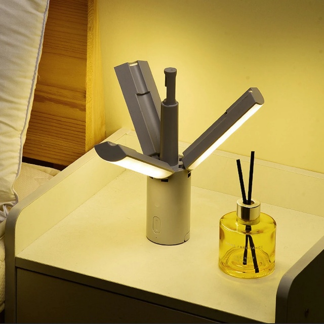 ランタン LED 充電式 キャンプ ライト 吊り下げ 卓上 小型 軽量 電球色