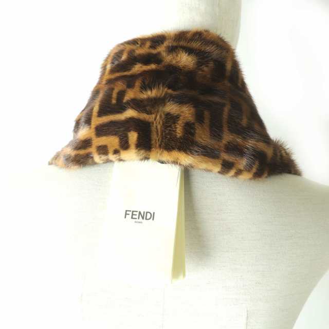 未使用品◎正規品 2020年 伊製 FENDI フェンディ フード付き ミンク マフラー／つけ襟 ブラウン×ベージュ ズッカ柄 13×93cm  袋・タグ付の通販はau PAY マーケット - 衣類＆ブランドリサイクルGREEN | au PAY マーケット－通販サイト