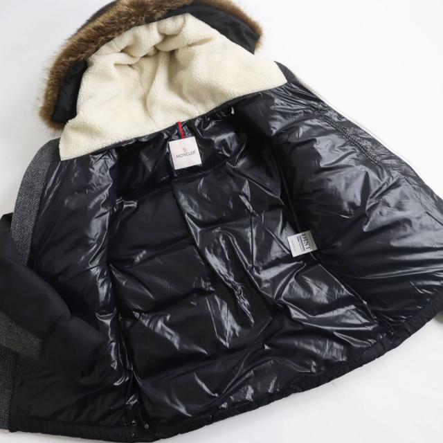 モンクレール　Moncler ヘリンボーン ダウンジャケット モンクレールMoncler ヘリンボーン ダウンジャケット