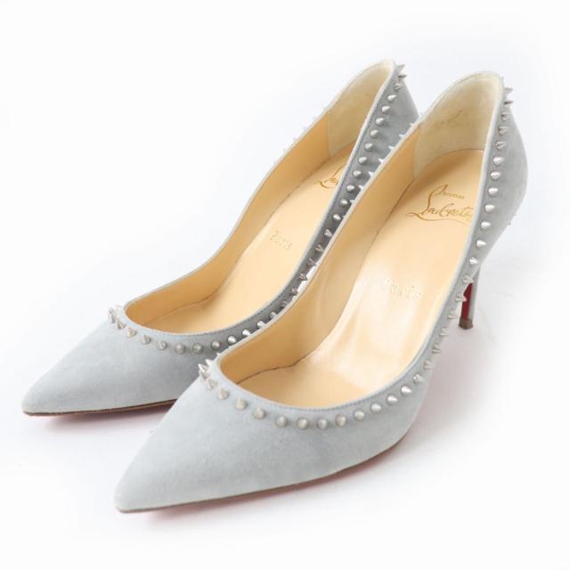 美品☆クリスチャンルブタン ANJALINA 85 3160739 スパイクスタッズ付 スウェードレザー パンプス ライトグレー 35 1/2 伊製 箱・保存袋付の通販は 16,401円