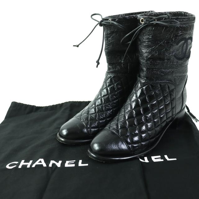美品 CHANEL シャネル G34096 レザー ココマーク刺繍 マトラッセ 