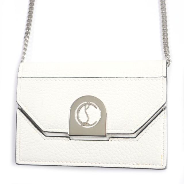 未使用品▼クリスチャンルブタン 1215121 エリザチェーン カードホルダー レザー コインケース 白 シルバー金具 箱・袋付 レディースの通販は