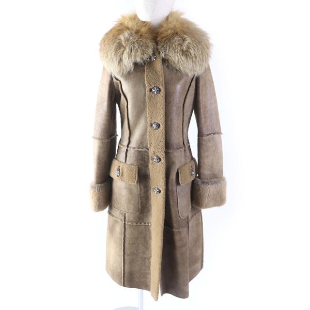 極美品★ドルチェ＆ガッバーナ ビジューボタン付 襟元FOXファー ムートンコート ライトブラウン 42 イタリア製 正規品 レディースの通販は