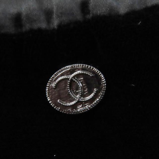 美品☆CHANEL シャネル P65297 シルク混 ココマークボタン付 ベロア