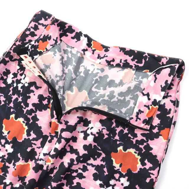 極美品△マルニ 2020年製 総柄 クルーネック 長袖 トップス