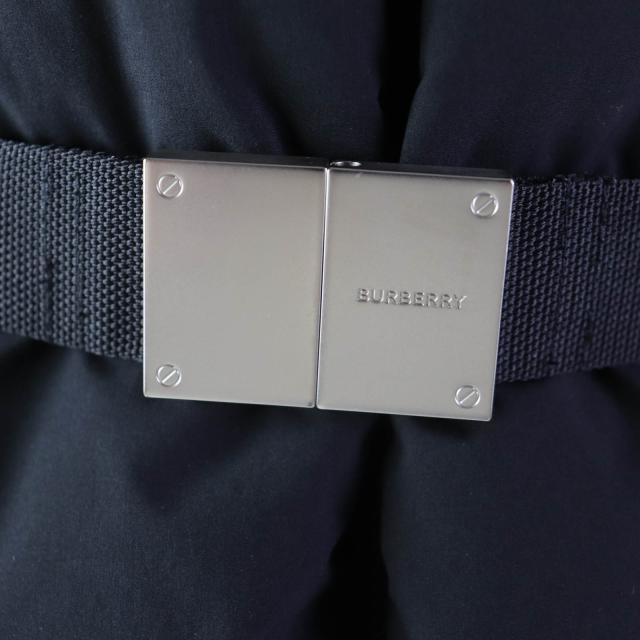 美品☆BURBERRY バーバリー 23AW 8072715 フード・ベルト付 ZIP