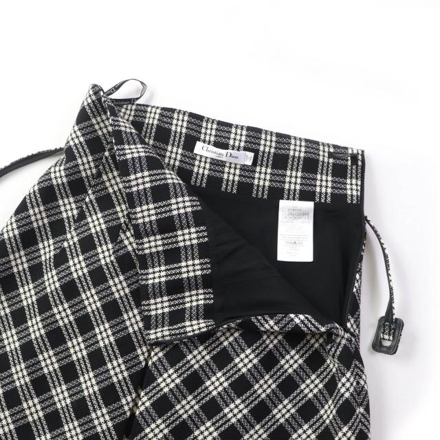 美品★クリスチャンディオール 22AW 251J80A1244 ランウェイ着用 ベルト付 チェック柄 ボックスプリーツ 台形 スカート 42 袋付 正規品 美品☆クリスチャンディオール 22AW 251J80A1244 ランウェイ着用