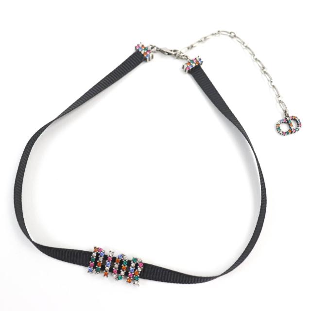 美品☆Christian Dior クリスチャンディオール ラインストーン付き ロゴ チョーカー ブラック マルチカラー 保存袋付き レディースの通販は