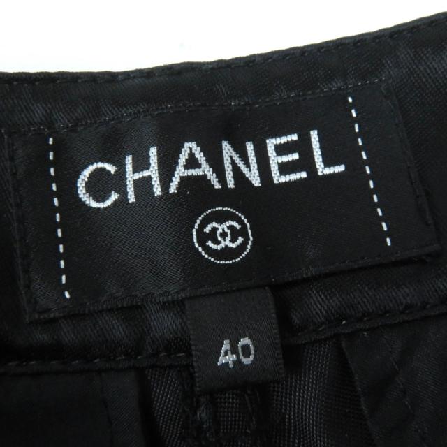 極美品☆CHANEL シャネル 21SS P70669 V62116 No5ボタン付 ギャザーデザイン ショートパンツ ブラック 40 イタリア製 正規品 レディースの通販は