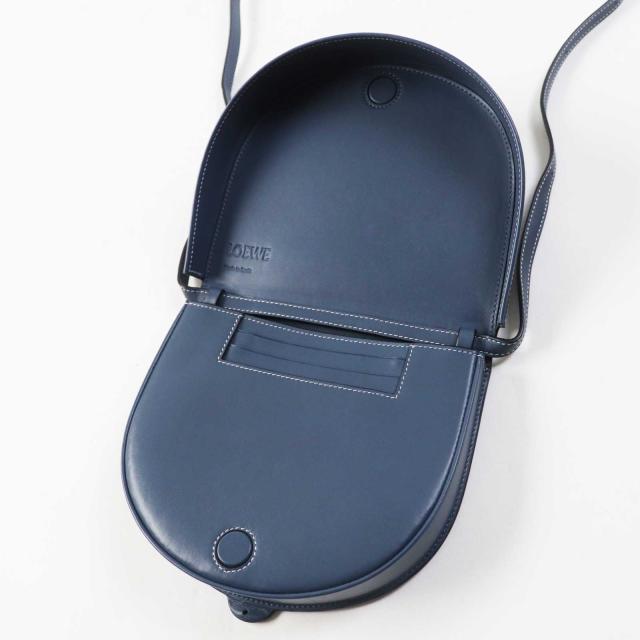 美品◎LOEWE ロエベ アナグラム型押し ヒールポーチ／斜め掛け レザー