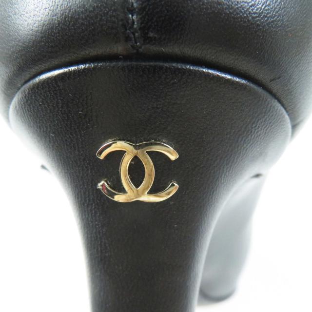美品◎CHANEL シャネル G35025 ココマーク付き ラウンドトゥ レザー パンプス ブラック ゴールド金具 36 箱付き イタリア製 レディース