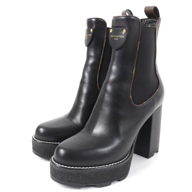 美品☆LOUIS VUITTON ルイヴィトン 2023年製 LVボブール・ライン