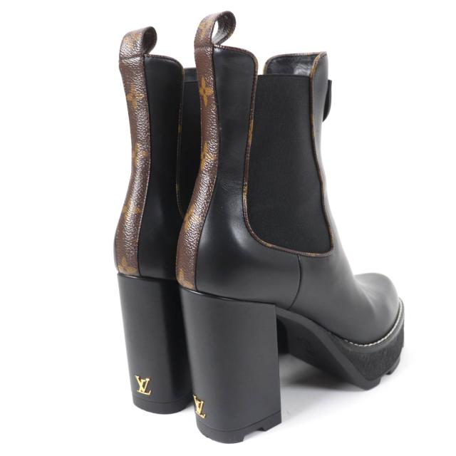 美品☆LOUIS VUITTON ルイヴィトン 2023年製 LVボブール・ライン