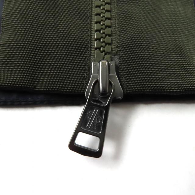 美品☆MONCLER モンクレール CAPBRETON ロゴワッペン・フード付