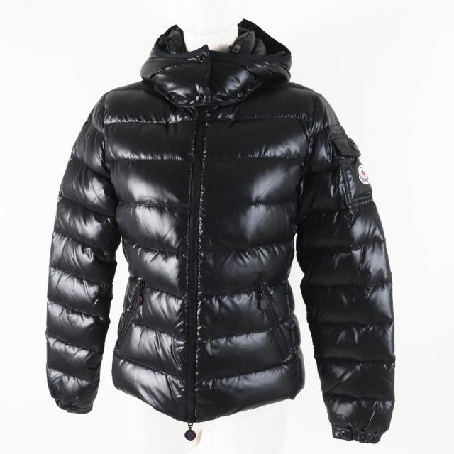 MONCLER ブラックダウンジャケット フード付き Moncler ブラック