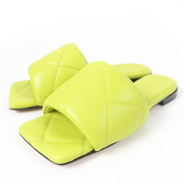 未使用品☆BOTTEGAVENETA ボッテガヴェネタ 608853 リド フラットサンダル レザー ミュール ライトグリーン 35 保存袋付 伊製 レディース