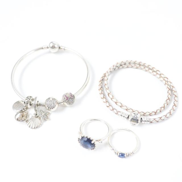 美品☆Pandora Disney パンドラ ディズニー チャーム4個 レザーダブルブレスレット リング2個・バングル2個セット SV925 レディース