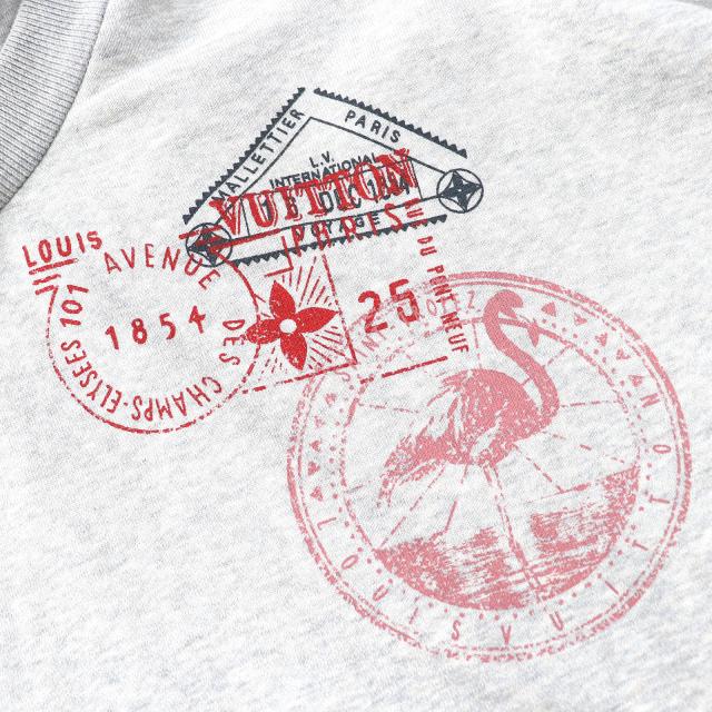 極美品△LOUIS VUITTON ルイヴィトン 2025年 1AGDAG フライト・モード トラベルスタンプクロップフーディ パーカー S 正規品 定価258500_4