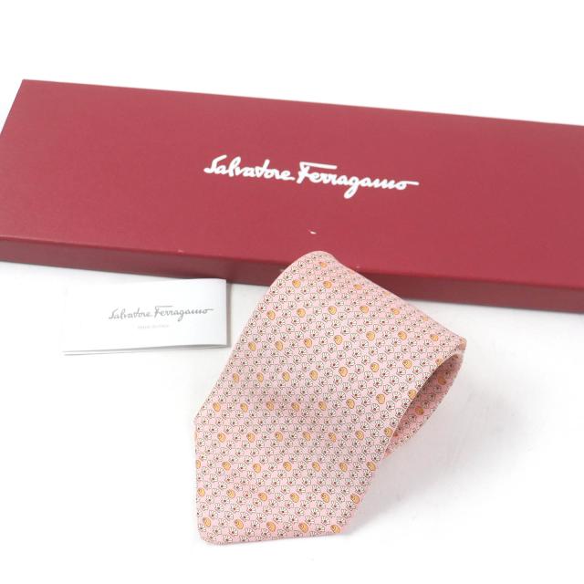 箱付き未使用✨サルヴァトーレフェラガモ　ネクタイ　ガンチーニ　ピンク　シルク 楽天市場】サルヴァトーレフェラガモ Salvatore Ferragamo