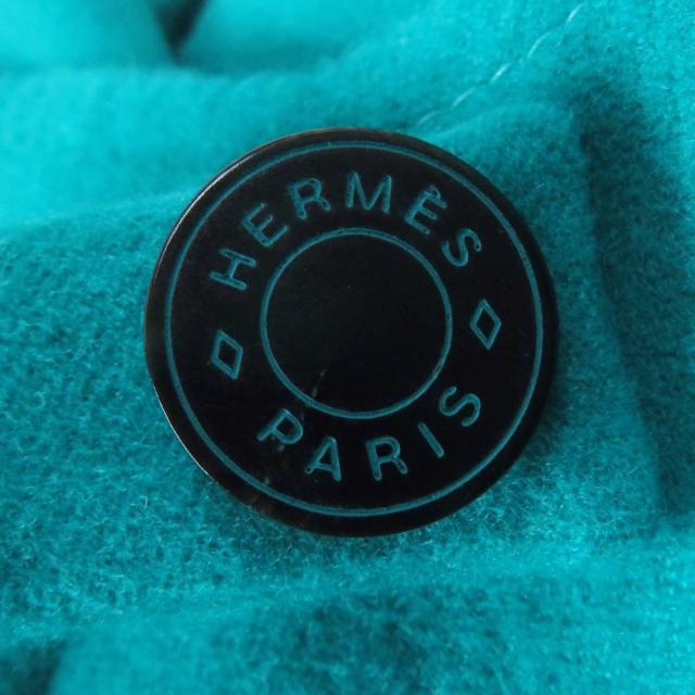 未使用品◎HERMES エルメス 24SS 4E0177DC カシミヤ100％ セリエボタン ベルトラップ ロングジレ／ベスト 緑 34 ハンガー・ガーメント付_5