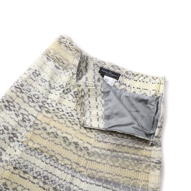 極美品☆Salvatore Ferragamo サルヴァトーレフェラガモ 裏地シルク100