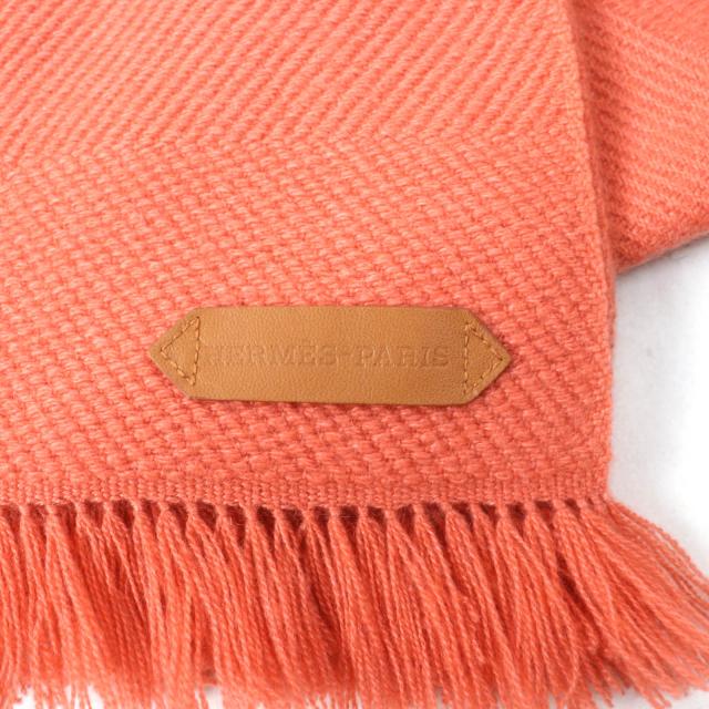 未使用品★HERMES エルメス グランド シェブロン カシミヤ100％ Rose Blush レザーロゴパッチ・フリンジ付 ストール マフラー 箱付き_8