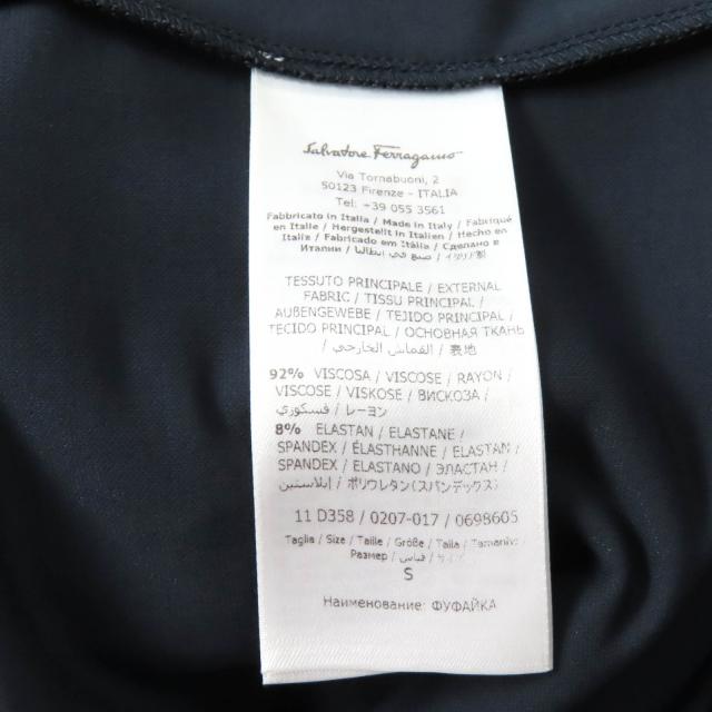 Salvatore Ferragamo サルヴァトーレフェラガモ シルクオープンネック