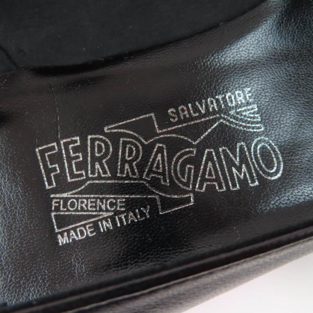 極美品☆Salvatore Ferragamo サルヴァトーレフェラガモ ガンチーニ金具付 レザー パンプス ブラック 8 イタリア製 レディース