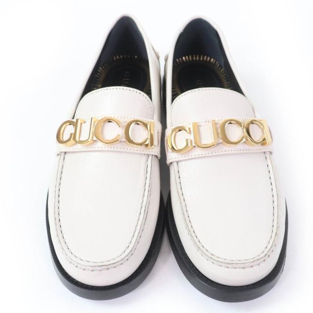 未使用品☆GUCCI グッチ 700036 メタルロゴ レザー ローファー