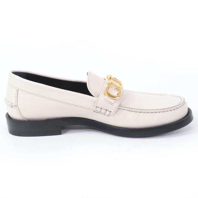 未使用品☆GUCCI グッチ 700036 メタルロゴ レザー ローファー
