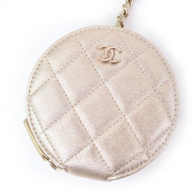 未使用品☆CHANEL シャネル マトラッセ レザー コインケース AirPods Pro ケース 2024 イヤーズギフト ゴールド 箱・保存袋付 レディース_3