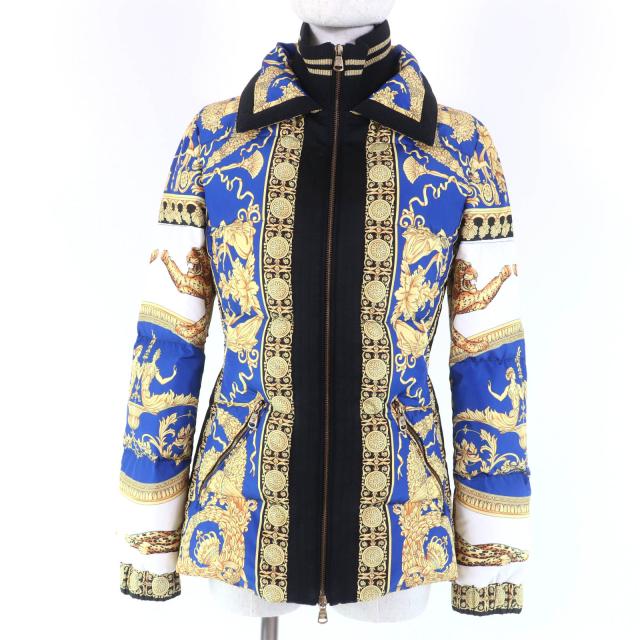 未使用品☆VERSACE ヴェルサーチ A80273 バロックプリント メデューサボタン ダウンジャケット マルチ 36 イタリア製 正規品 レディース