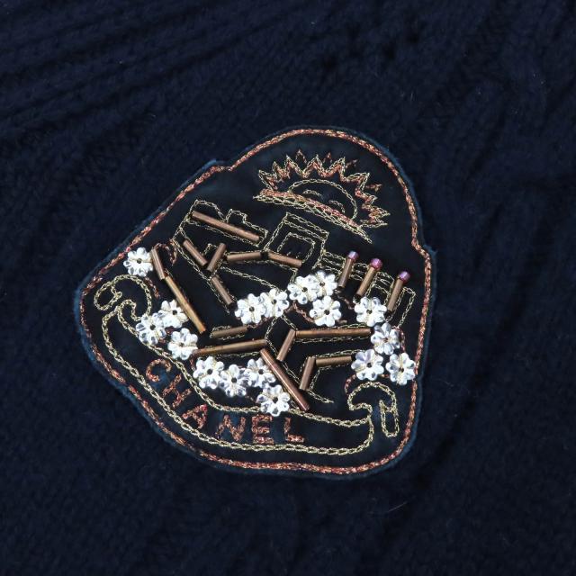 美品△CHANEL シャネル P44160K04587 カシミヤ ロゴエンブレム V