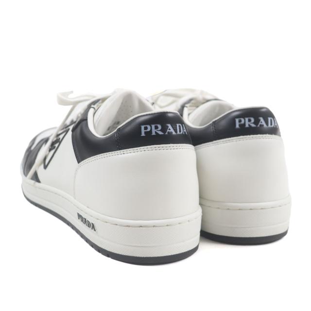 極美品▼PRADA プラダ 2EE363 レザー トライアングルロゴ 三角プレート ローカットスニーカー ホワイト ブラック 8 イタリア製 メンズ