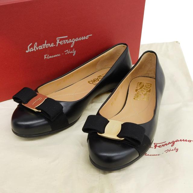 フェラガモ パンプス 美品 【美品】Salvatore Ferragamo フェラガモ パンプス 美品 【美品】Salvatore Ferragamo